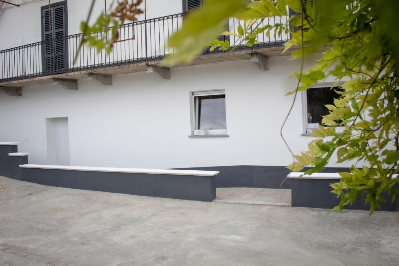 Le Camere Del Cappello Verde Ivrea Zewnętrze zdjęcie